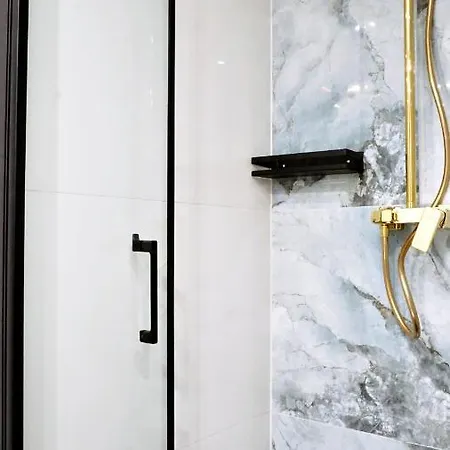 Port Restauracja Silownia Dwa Baseny Oli&joly * Kolobrzeg