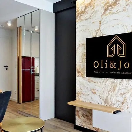 Port Restauracja Silownia Dwa Baseny Oli&joly Apartment *