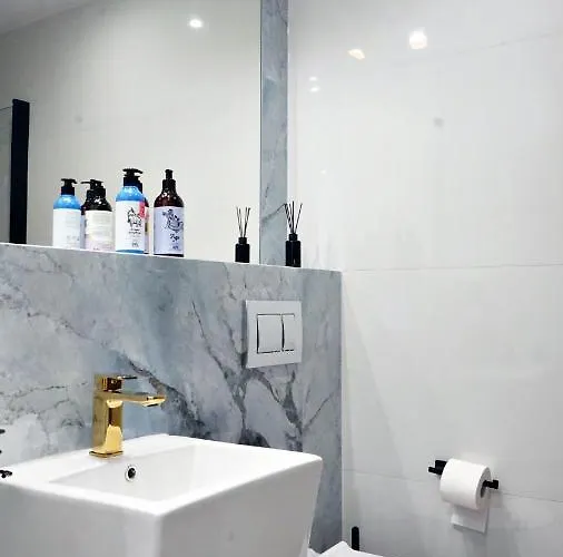 Port Restauracja Silownia Dwa Baseny Oli&joly * Kolobrzeg